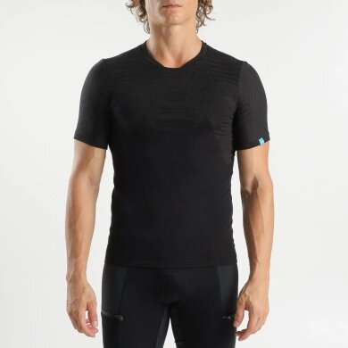 UYN Sport-Tshirt Terracross Shirt z poduszką Shouldercell Knit (Support Fit) Krótki rękaw 2024 czarny mężczyźni