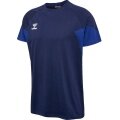 hummel Sport/Czas wolny T-shirt hmlTRAVEL (elastyczny materiał dżersejowy) Krótki rękaw granatowy Mężczyźni